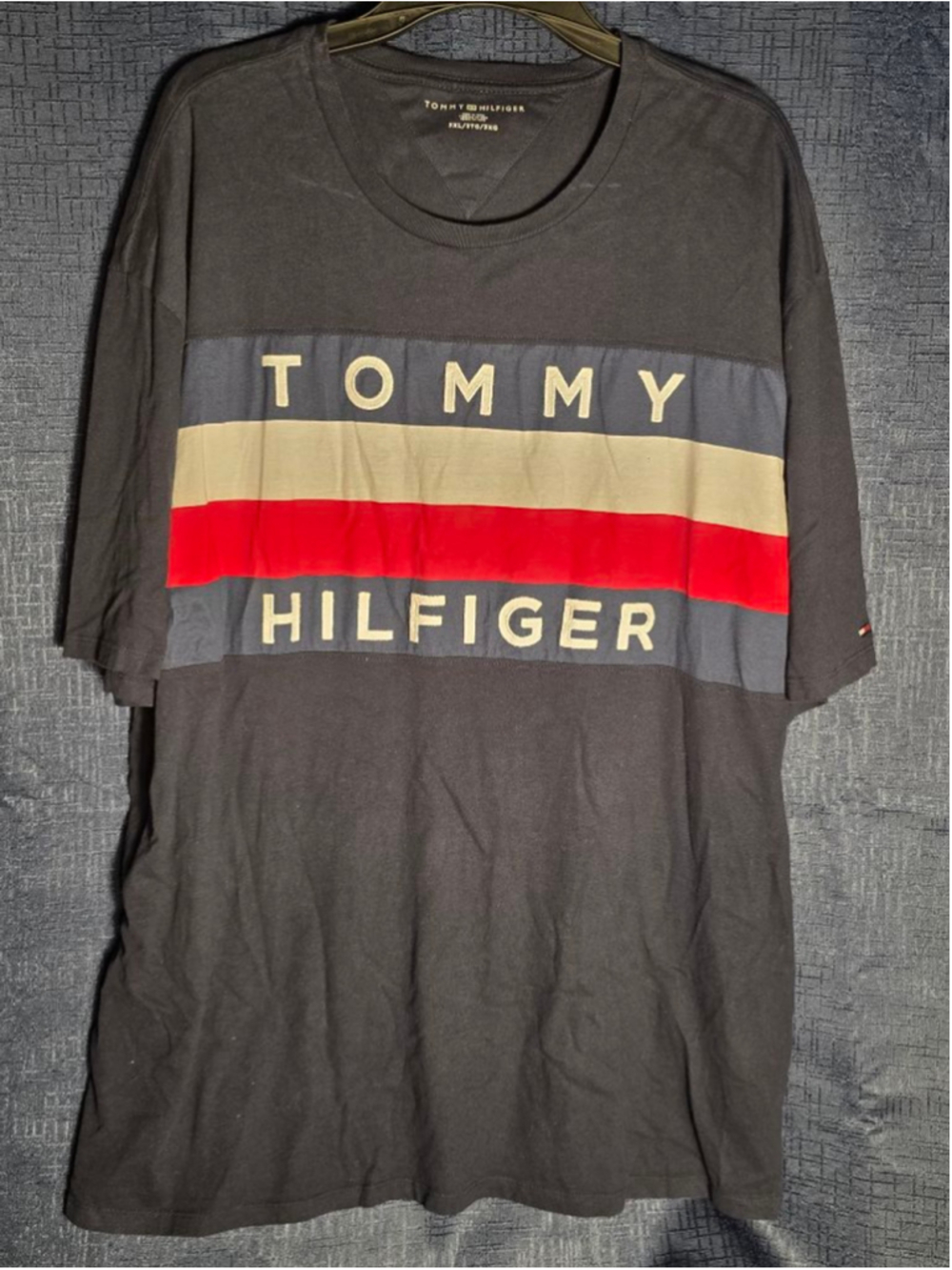 Men's Tommy Hilfiger Navy 3XL Short Sleeve Tee with Red & White Stripe Preppy